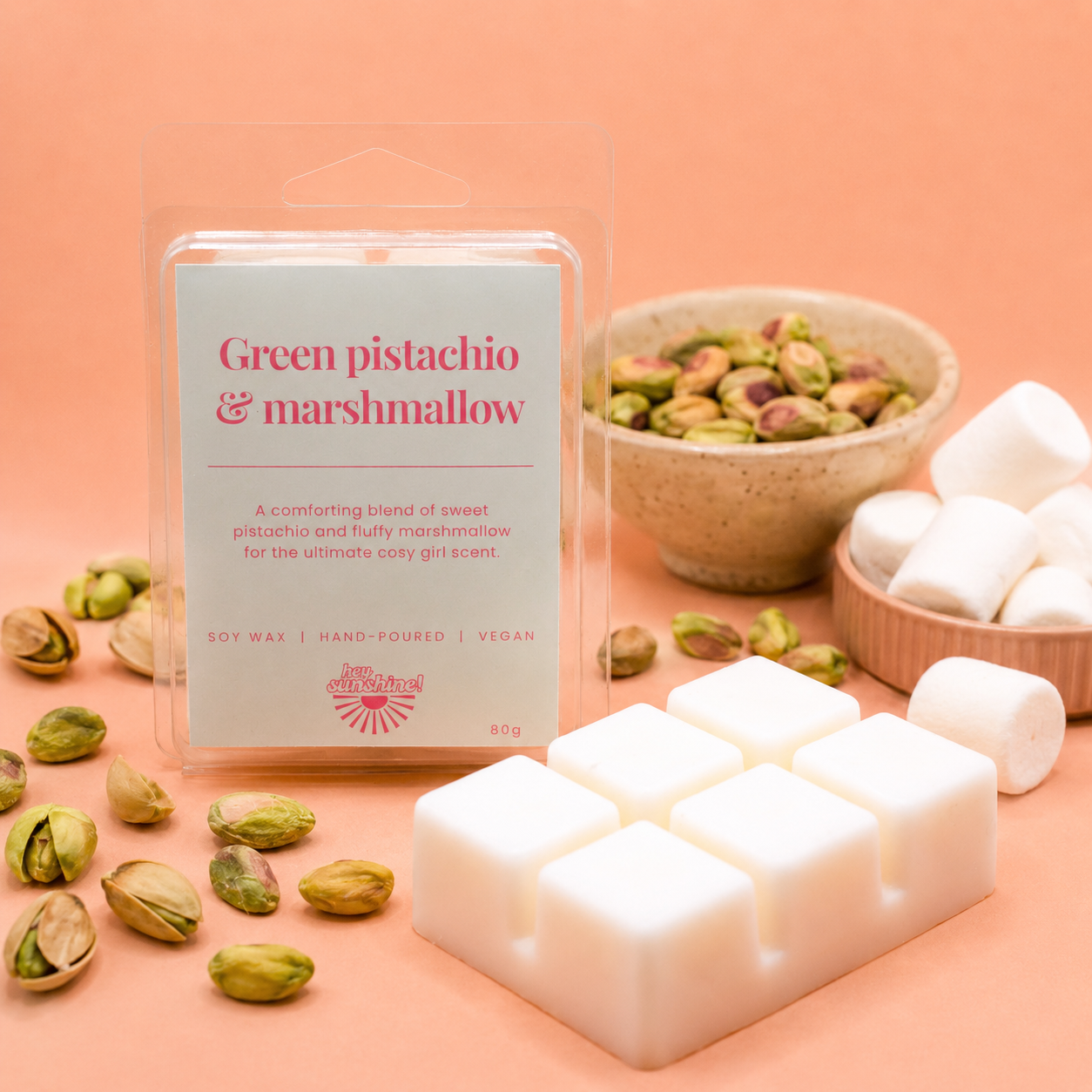 Green pistachio & marshmallow